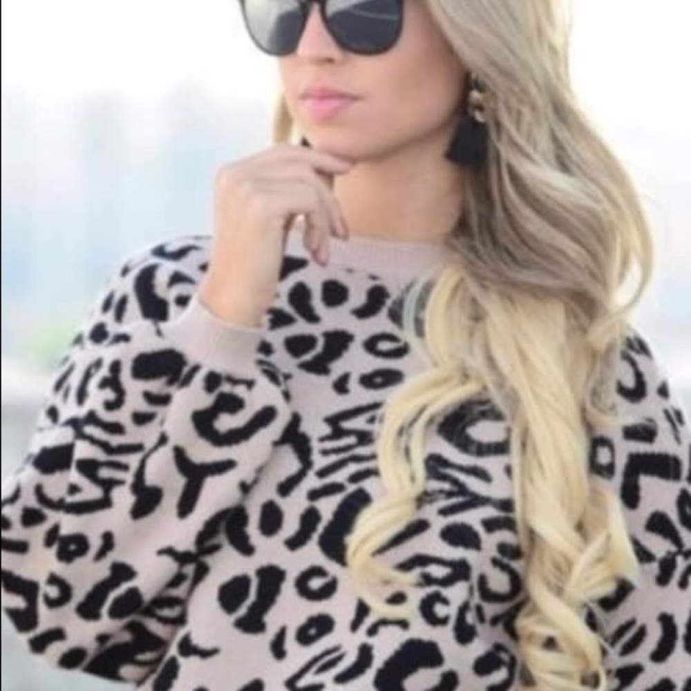 Leopard print balloon sleeve sweater 🐆